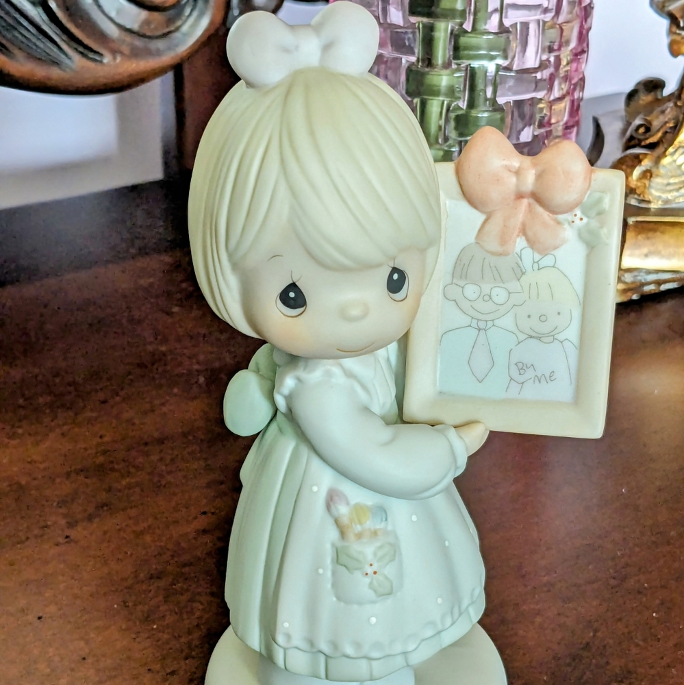 " To A Very Special Mom And Dad" Precious Moments Figurine